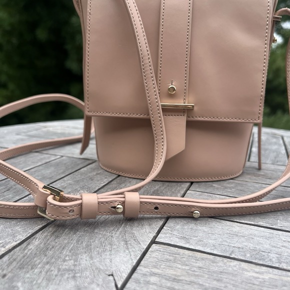 Cole Haan Crossbody Leather Purse Pink Small Structured Front Flap Gold Hardware - Picture 5 of 8